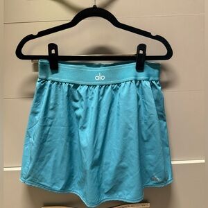 Alo Matchpoint Tennis Skirt- size Large - Blue Splash